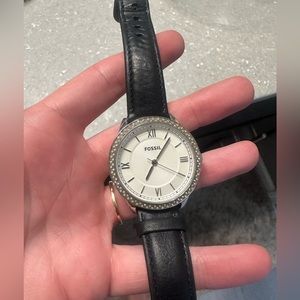 BARELY WORN Women’s Fossil watch. Silver watch w crystal accent & black strap